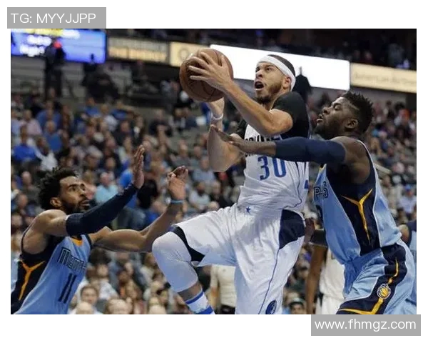 灰熊与小牛首节对决精彩纷呈双方争夺激烈展现实力与战术较量